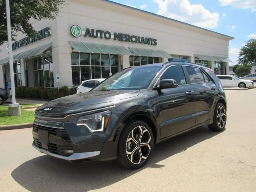 2023 Kia Niro EX Touring photo 1