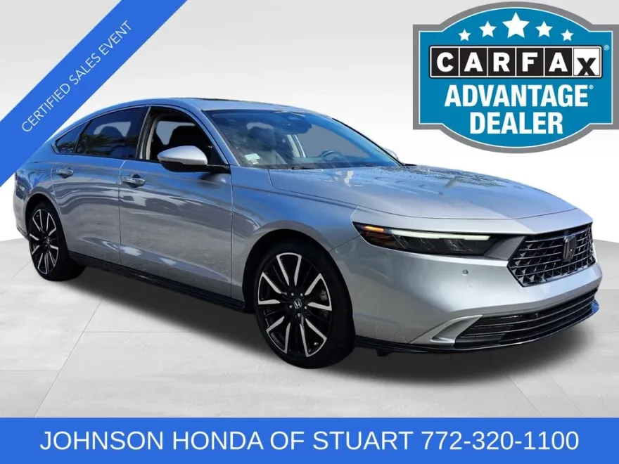 2023 Honda Accord Hybrid Touring photo 1