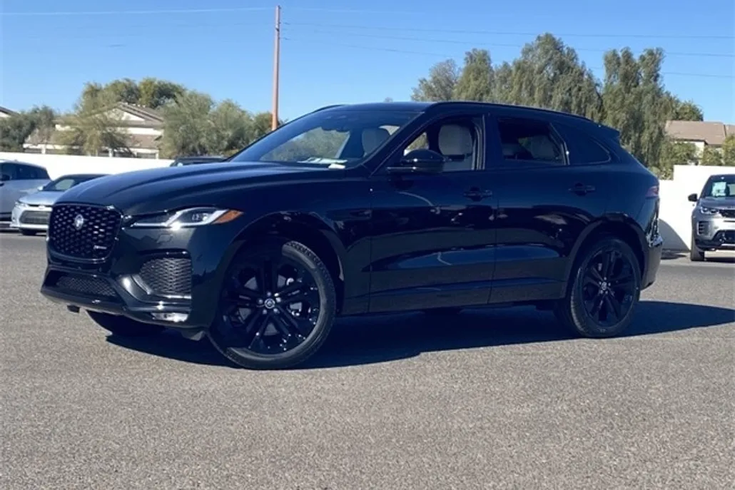 2025 Jaguar F-PACE P250 R-Dynamic S photo 1