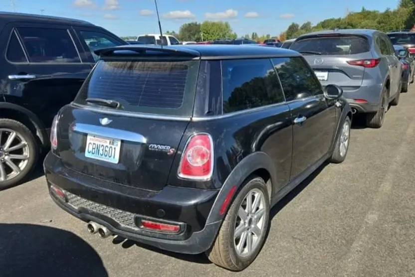 2012 Mini Cooper Hardtop S photo 1