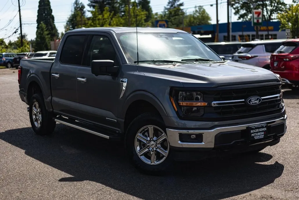 2024 Ford F-150 XLT photo 1