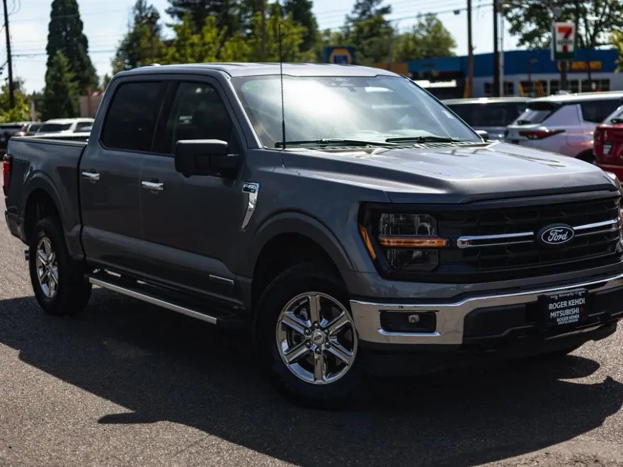 2024 Ford F-150 XLT photo 1