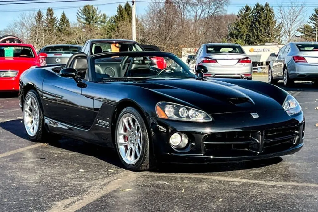 2006 Dodge Viper SRT10 photo 1