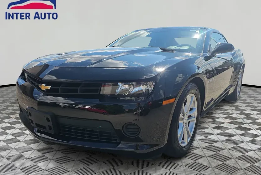 2014 Chevrolet Camaro LS Coupe photo 1