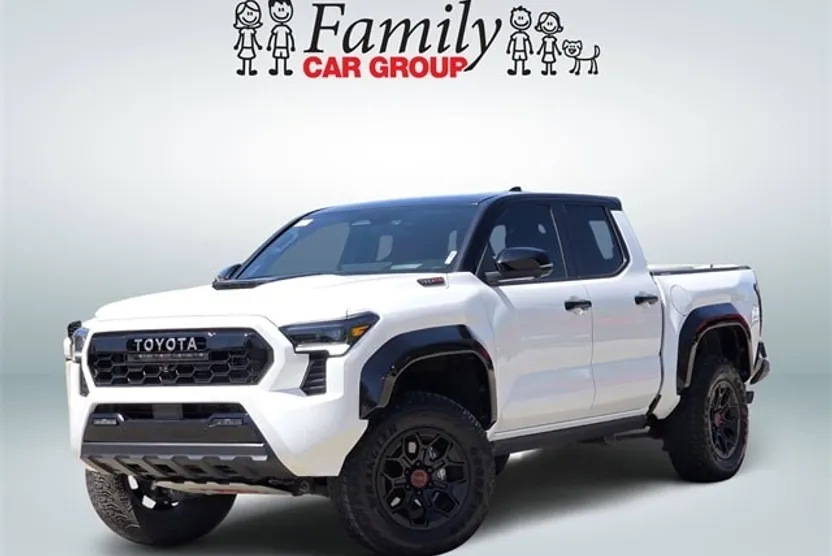 2024 Toyota Tacoma TRD Pro photo 1