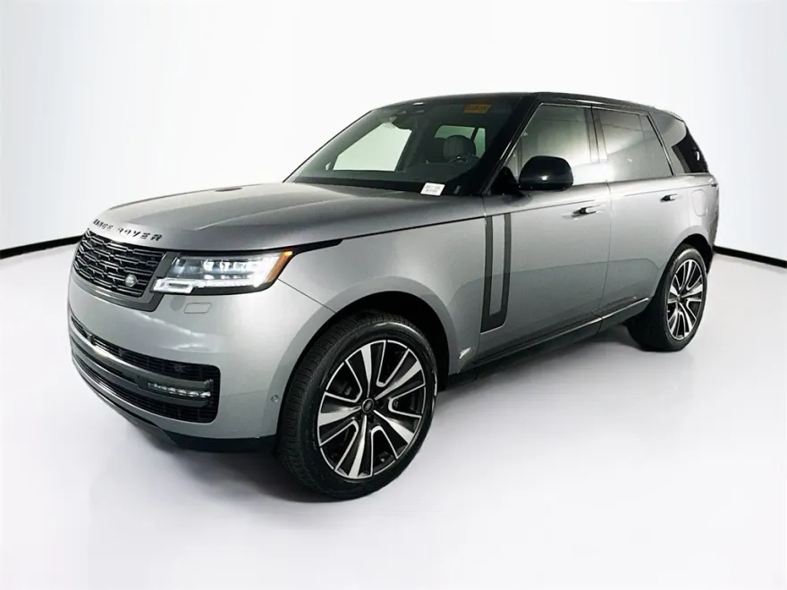 2025 Land Rover Range Rover SE photo 1