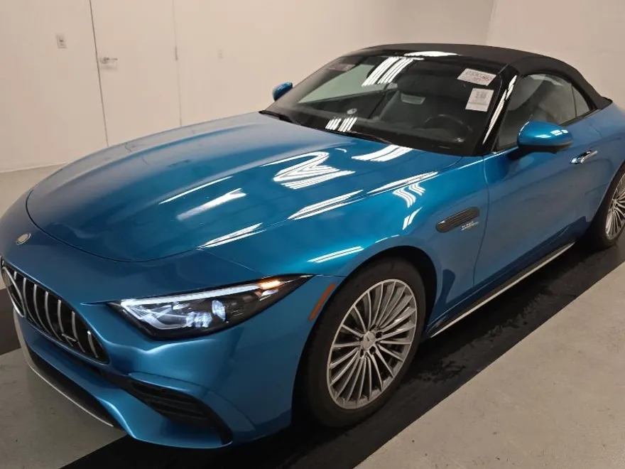 2023 Mercedes Benz SL AMG 43 photo 1