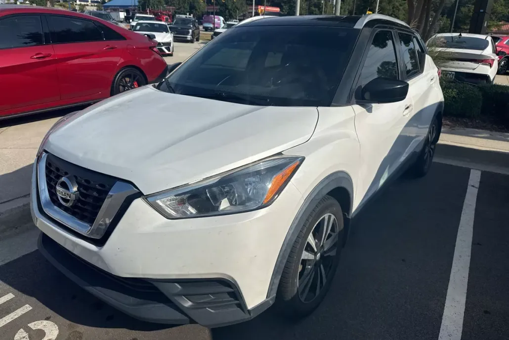2018 Nissan Kicks SV photo 1