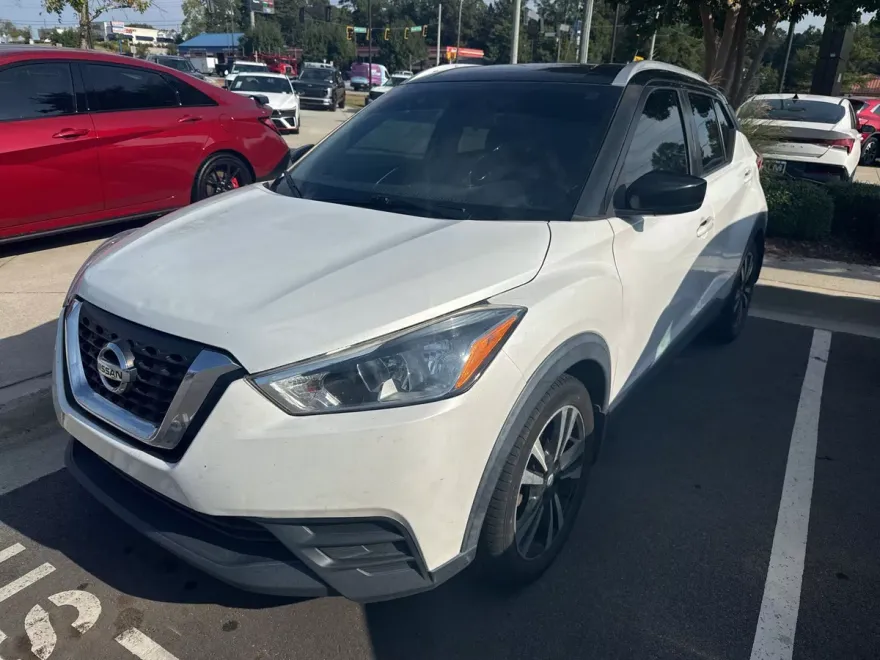 2018 Nissan Kicks SV photo 1