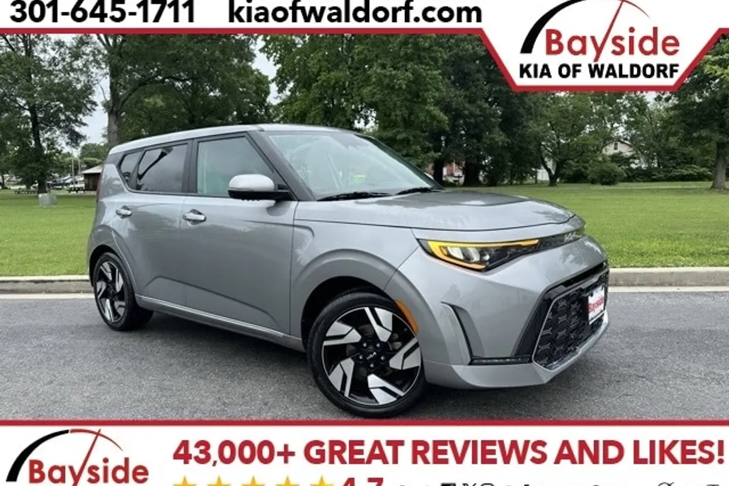 2024 Kia Soul GT-Line photo 1