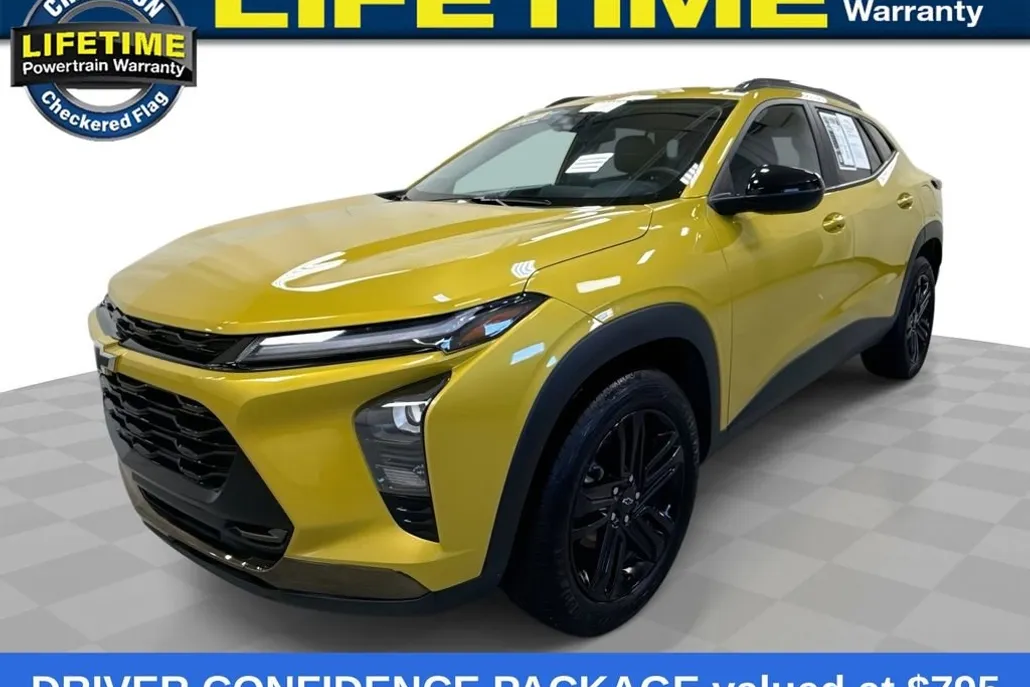 2024 Chevrolet Trax ACTIV photo 1
