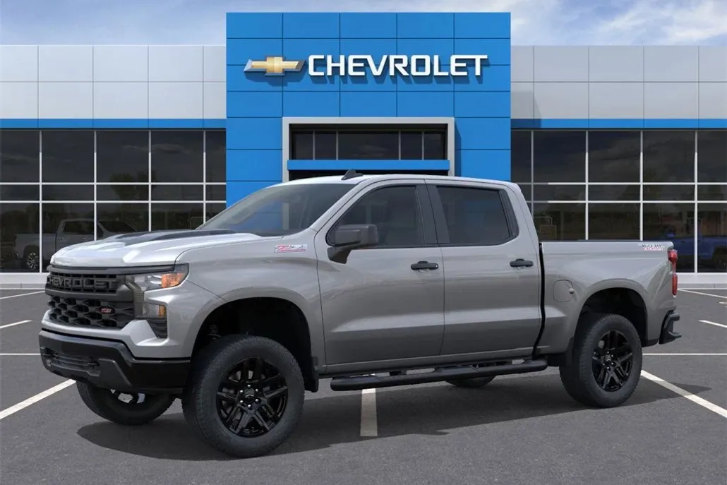 2025 Chevrolet Silverado 1500 Custom Trail Boss photo 1
