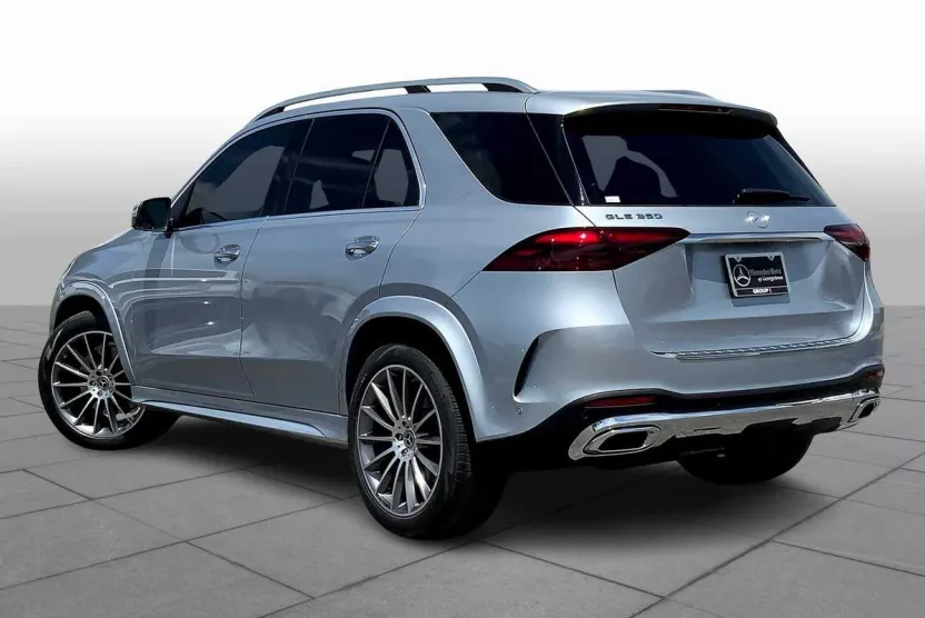 2025 Mercedes Benz GLE 350 4MATIC photo 1