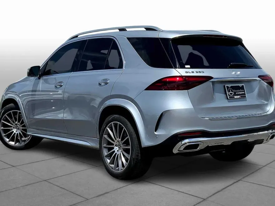 2025 Mercedes Benz GLE 350 4MATIC photo 1