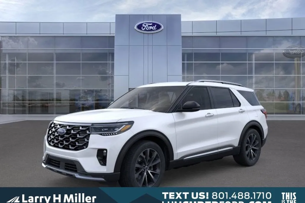 2025 Ford Explorer Platinum photo 1