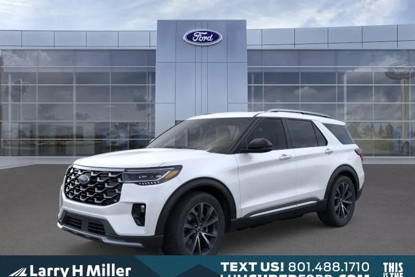 2025 Ford Explorer Platinum photo 1