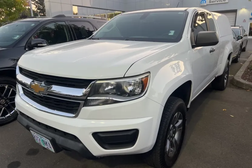 2018 Chevrolet Colorado Base photo 1