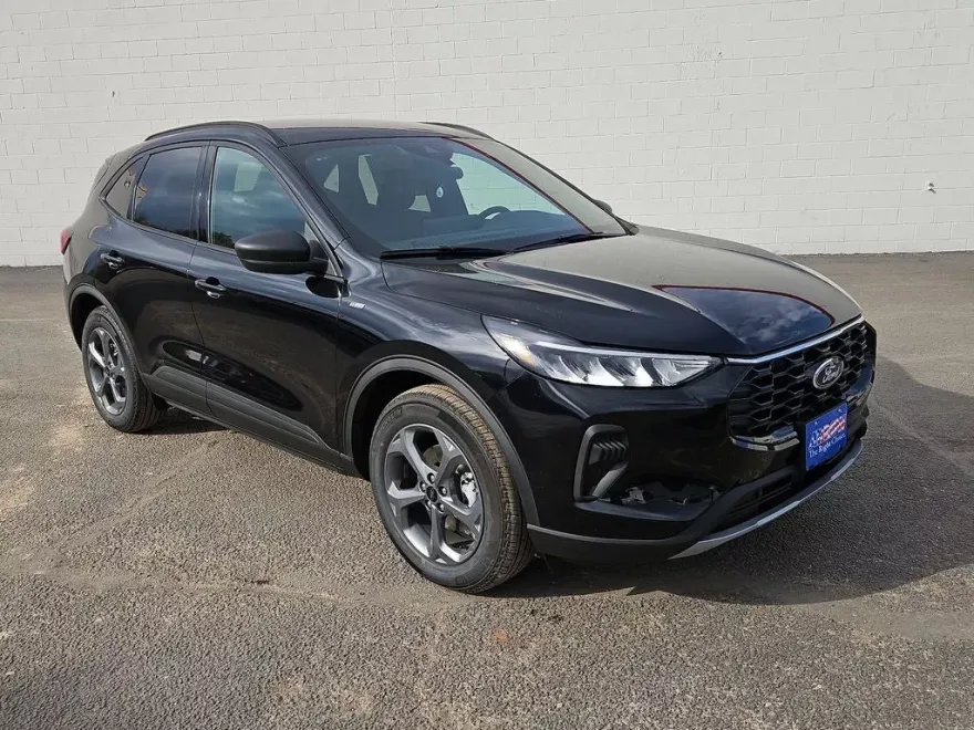 2025 Ford Escape Hybrid ST-Line photo 1