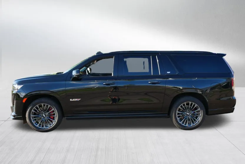 2023 Cadillac Escalade ESV V-Series photo 1