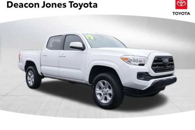 2019 Toyota Tacoma SR5 photo 1