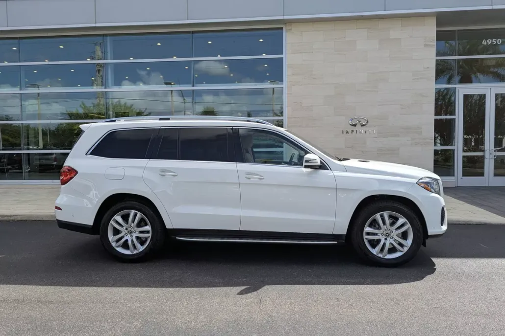2017 Mercedes Benz GLS 450 photo 1