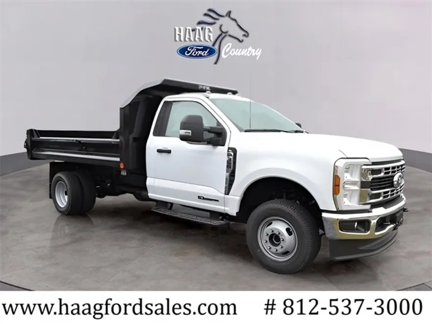 2024 Ford F-350 photo 1