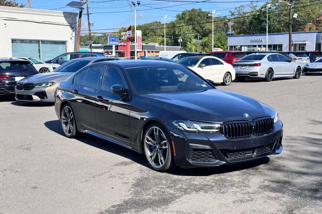 2022 Bmw M550i xDrive photo 1