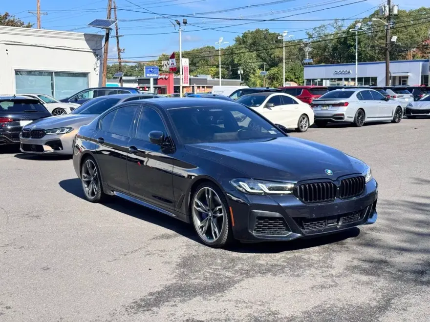 2022 Bmw M550i xDrive photo 1