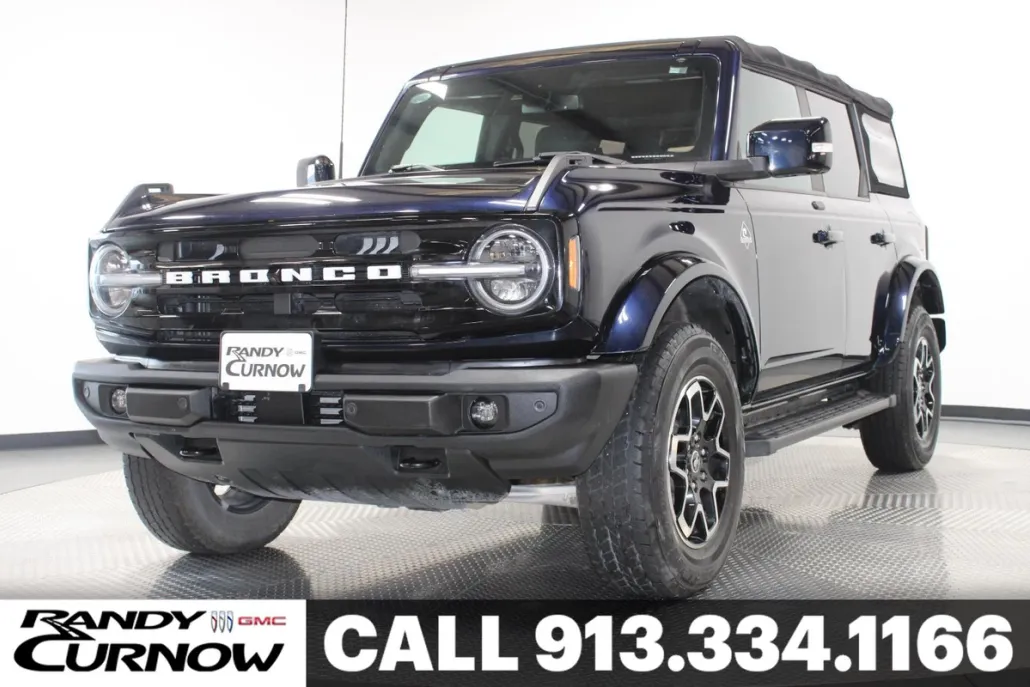 2021 Ford Bronco Base photo 1