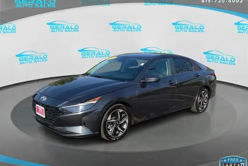 2023 Hyundai Elantra SEL Convenience photo 1