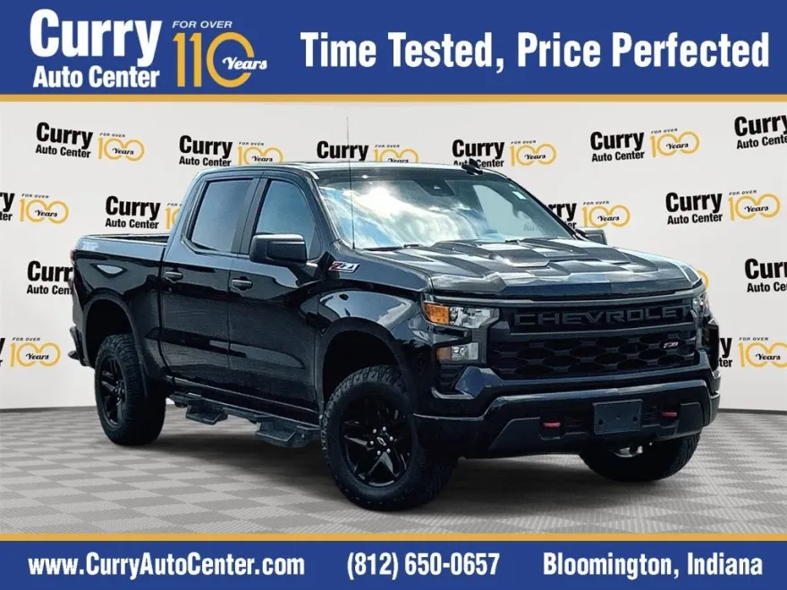 2023 Chevrolet Silverado 1500 Custom Trail Boss photo 1