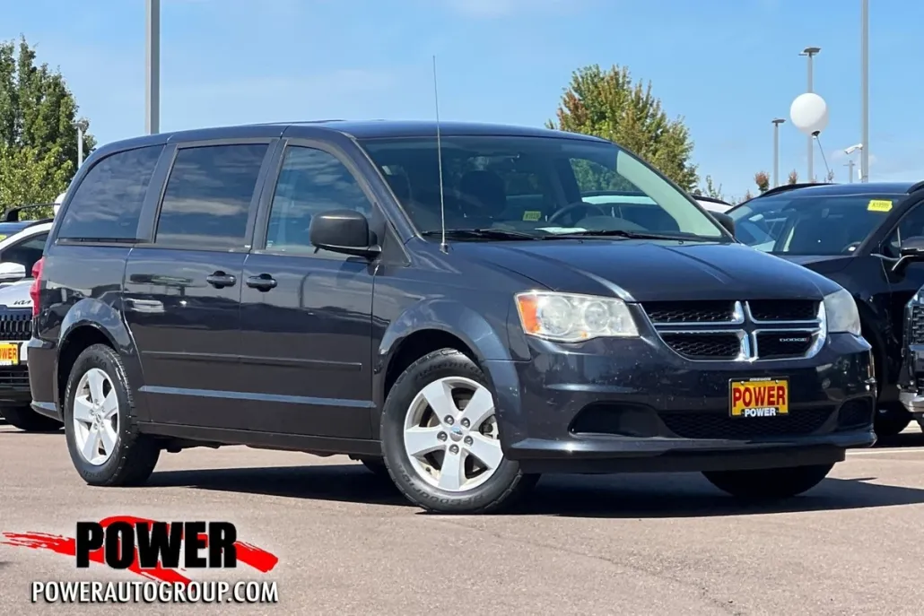 2013 Dodge Grand Caravan SE photo 1