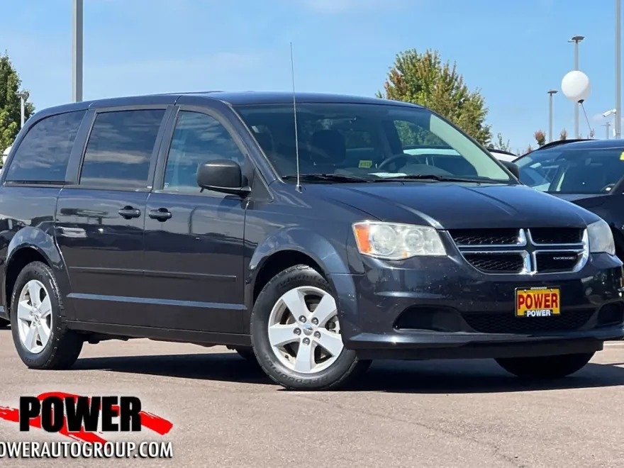 2013 Dodge Grand Caravan SE photo 1