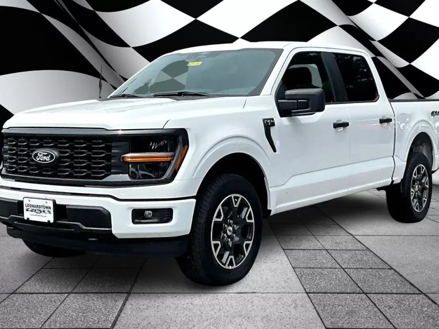 2025 Ford F-150 STX photo 1