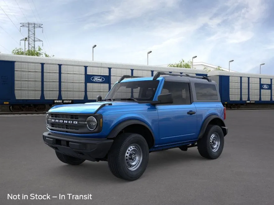 2025 Ford Bronco Base photo 1