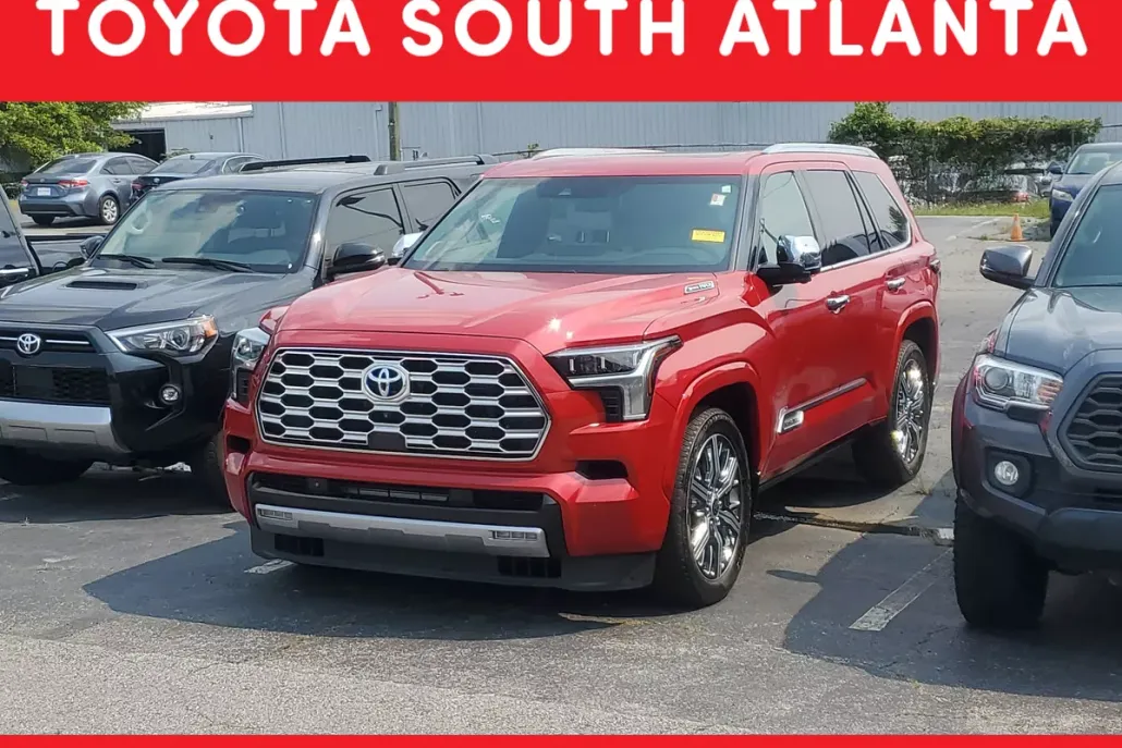 2023 Toyota Sequoia Capstone photo 1