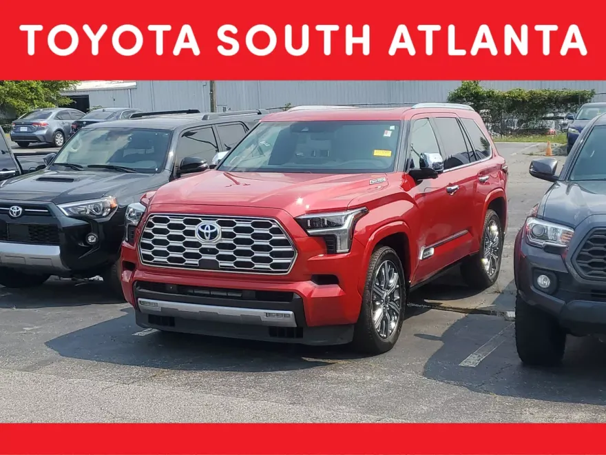 2023 Toyota Sequoia Capstone photo 1