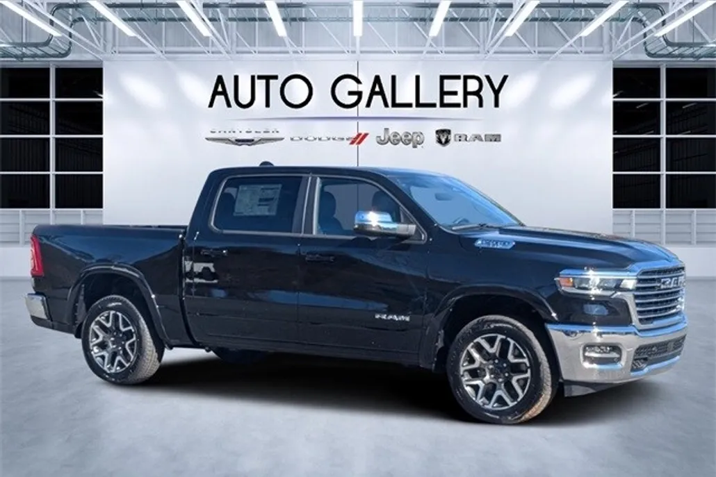 2025 Ram 1500 Laramie photo 1