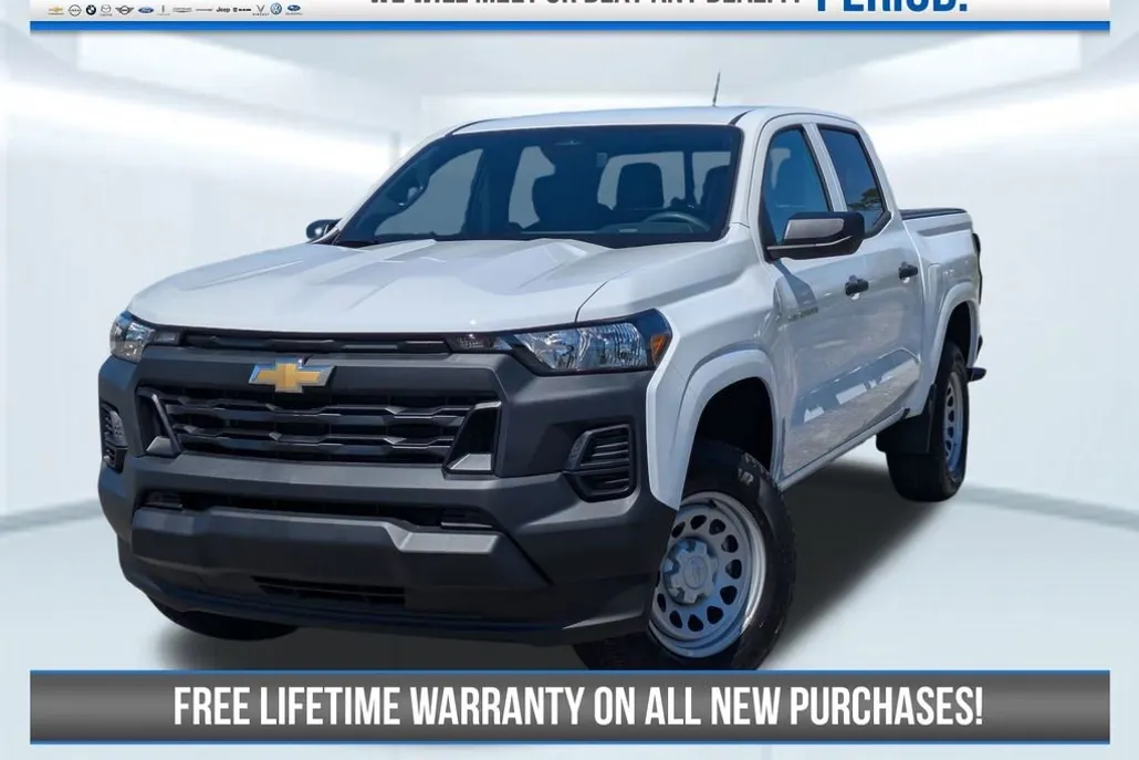 2024 Chevrolet Colorado photo 1