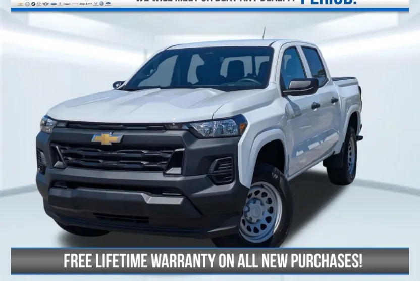 2024 Chevrolet Colorado photo 1