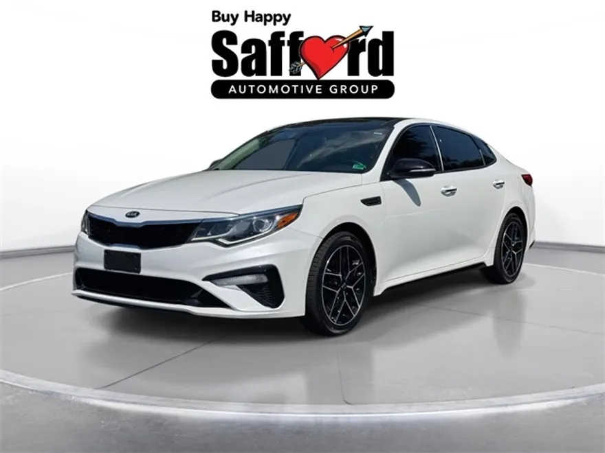 2020 Kia Optima SE photo 1