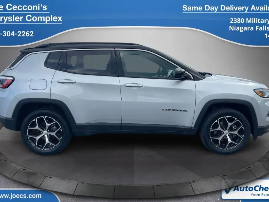 2024 Jeep Compass Limited photo 1