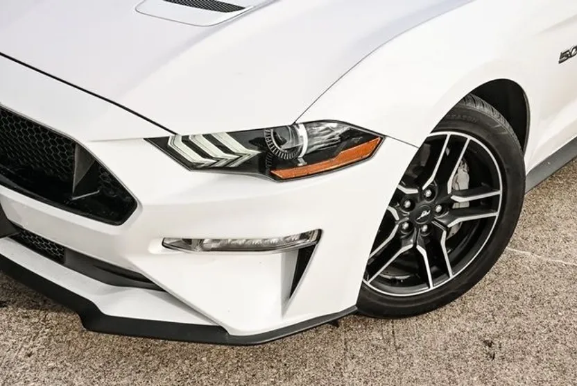 2021 Ford Mustang GT Premium photo 1