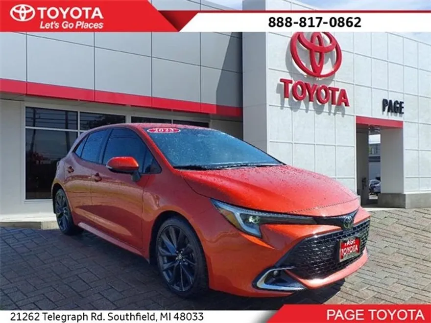 2023 Toyota Corolla XSE photo 1