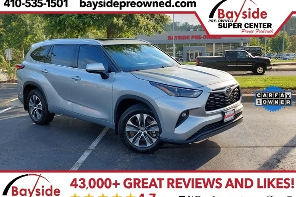 2022 Toyota Highlander XLE photo 1