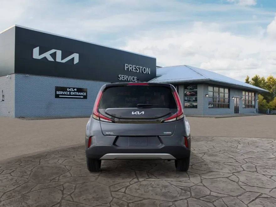 2025 Kia Soul EX photo 1