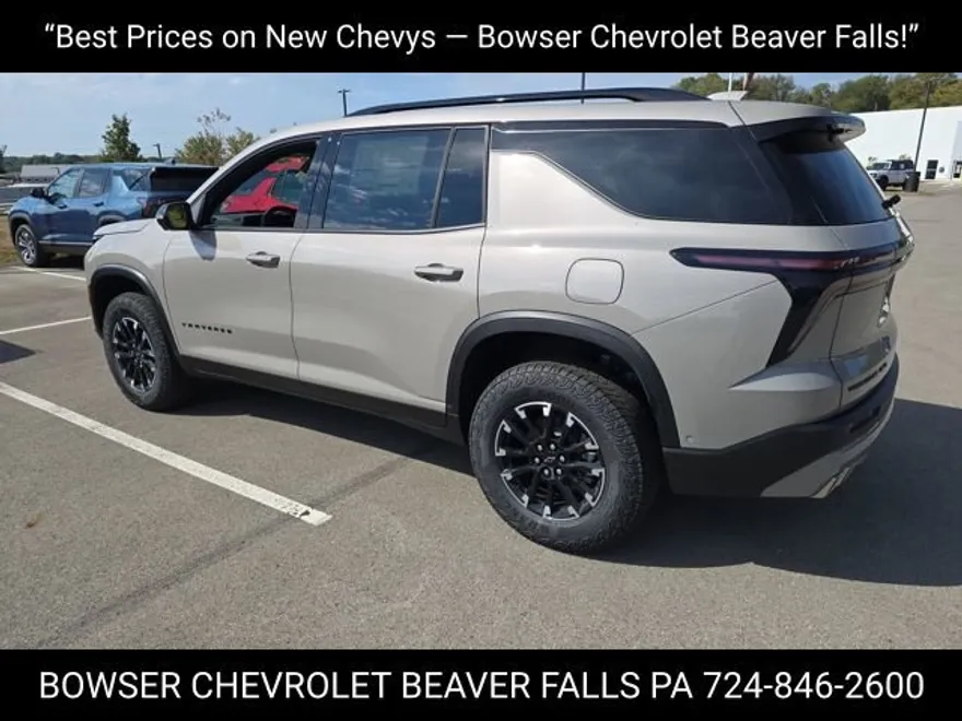 2026 Chevrolet Traverse Z71 photo 1