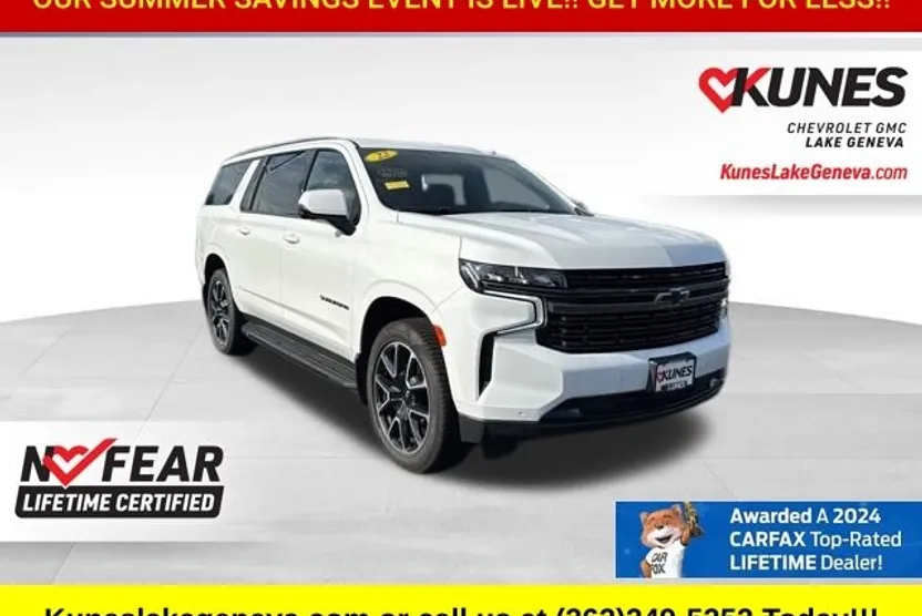 2022 Chevrolet Suburban RST photo 1