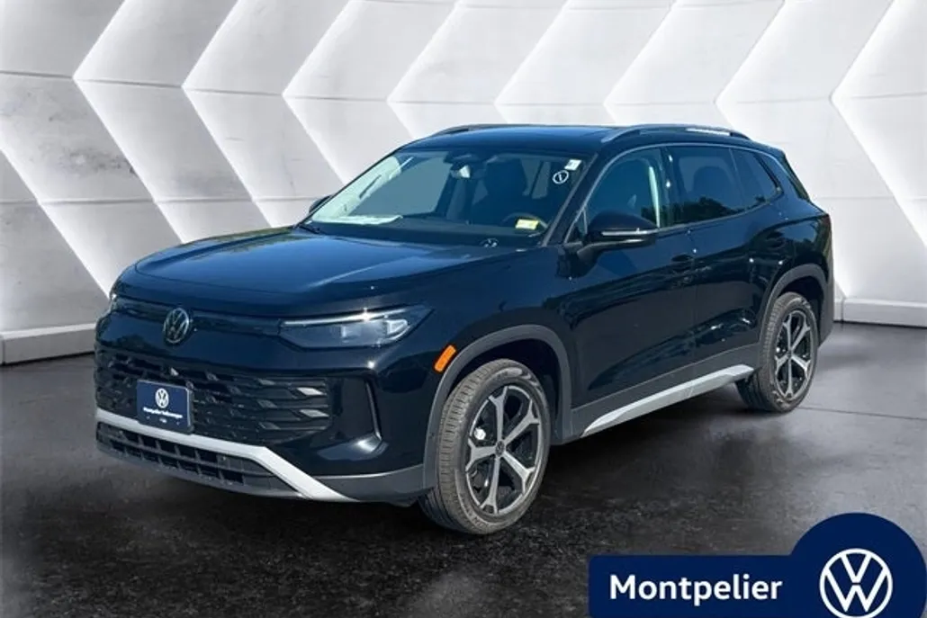 2025 Volkswagen Tiguan SE photo 1