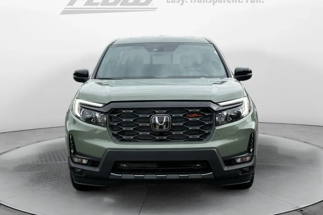 2026 Honda Ridgeline TrailSport photo 1